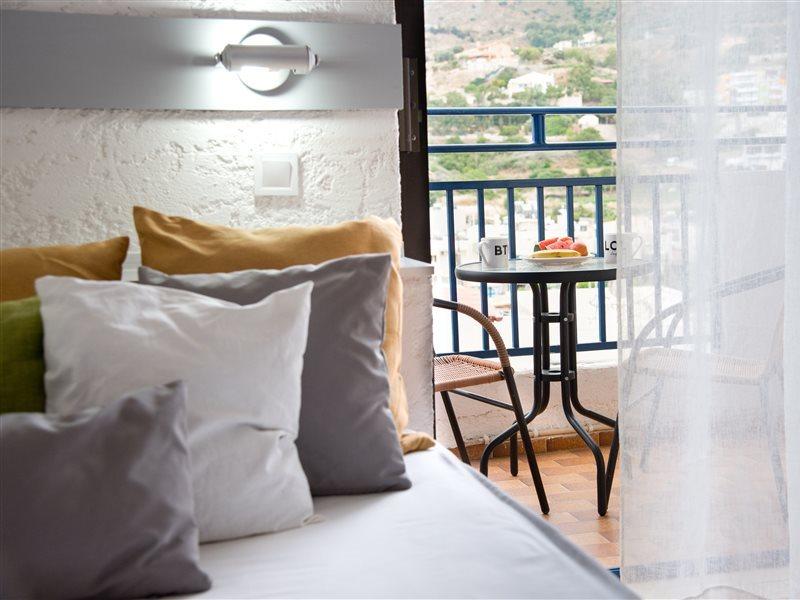 Aparthotel Amazona Agia Pelagia  Exterior foto